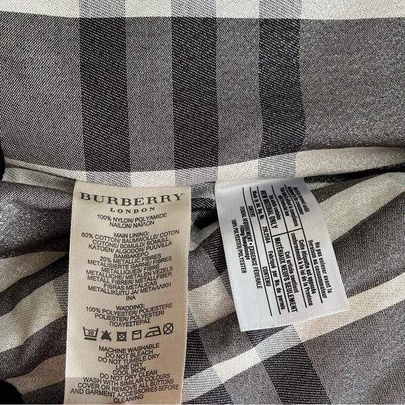 Burberry Black Hooded Jacket - Picture 15 of 16